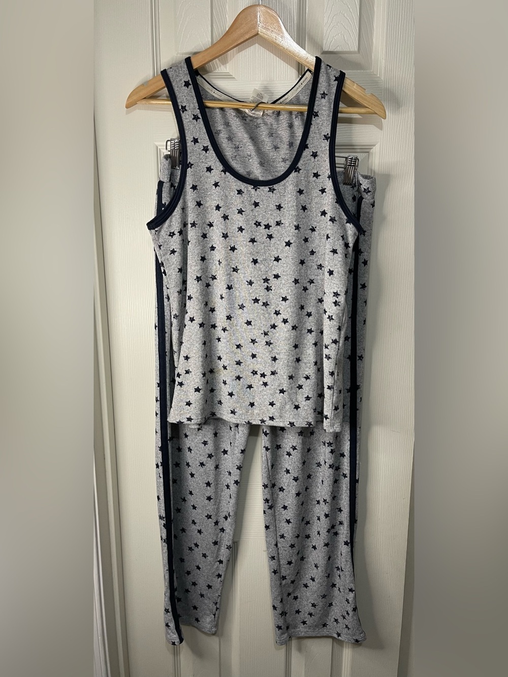 Lucky Brand Soft Cozy 2 Piece Pajama Gray Blue Star Print Pajama Set Medium
